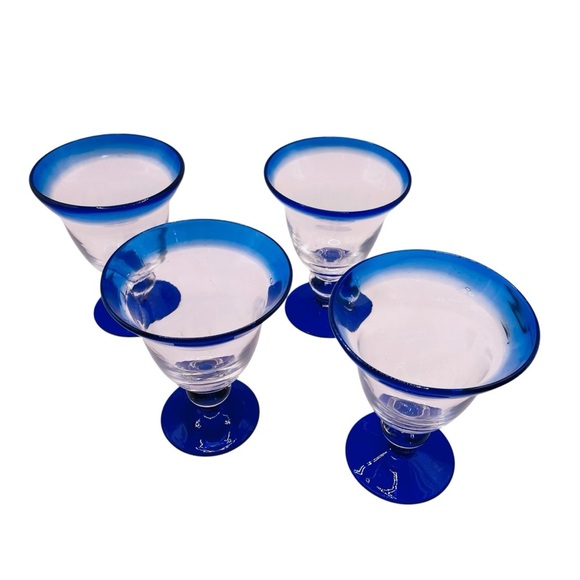 Vintage Mexican Hand Blown Cobalt Blue Rim/Bottom Wine Glasses Goblets Set of 4 - Picture 7 of 16